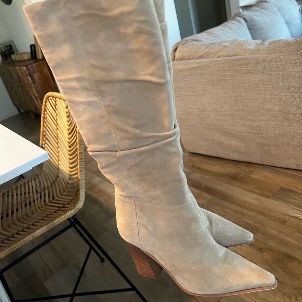 Vince Camuto boots derika